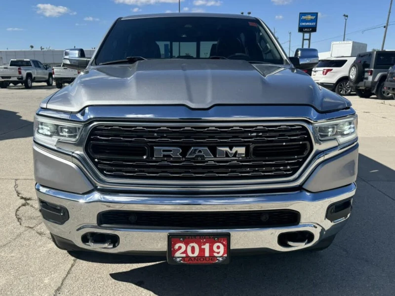 Dodge RAM 1500 Limited Crew Cab 4WD* ПОДГРЕВ* ОБДУХВАНЕ* ПАНО* 36, снимка 3 - Автомобили и джипове - 52708728