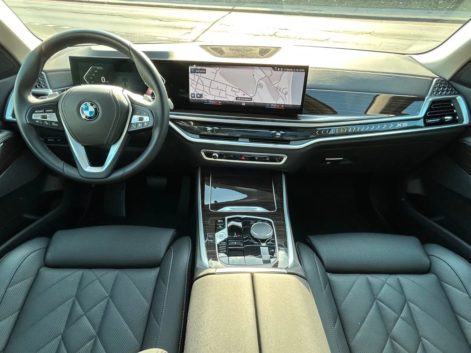 BMW X5 40i/xDRIVE/AIR/381HP/SPORT/7S./PANO/MEMO/HUD/660f | Mobile.bg   12