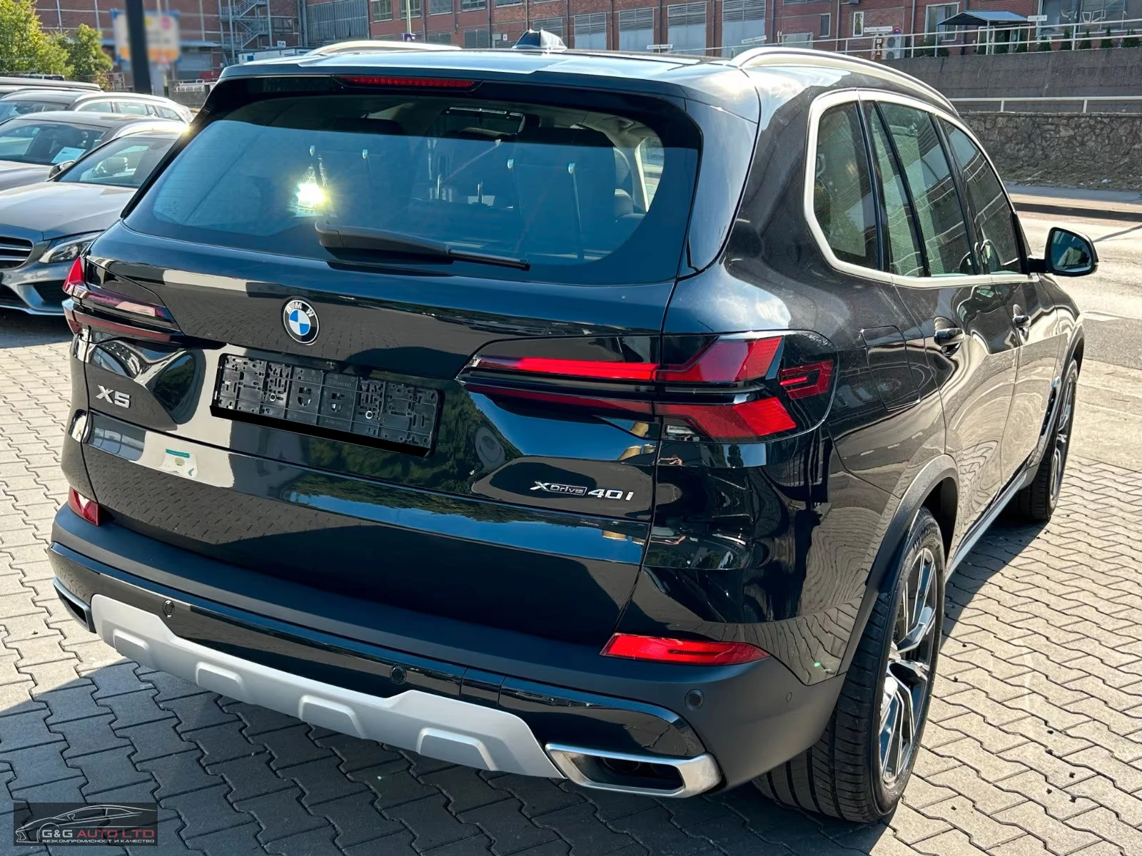 BMW X5 40i/xDRIVE/AIR/381HP/SPORT/7S./PANO/MEMO/HUD/660f - изображение 7