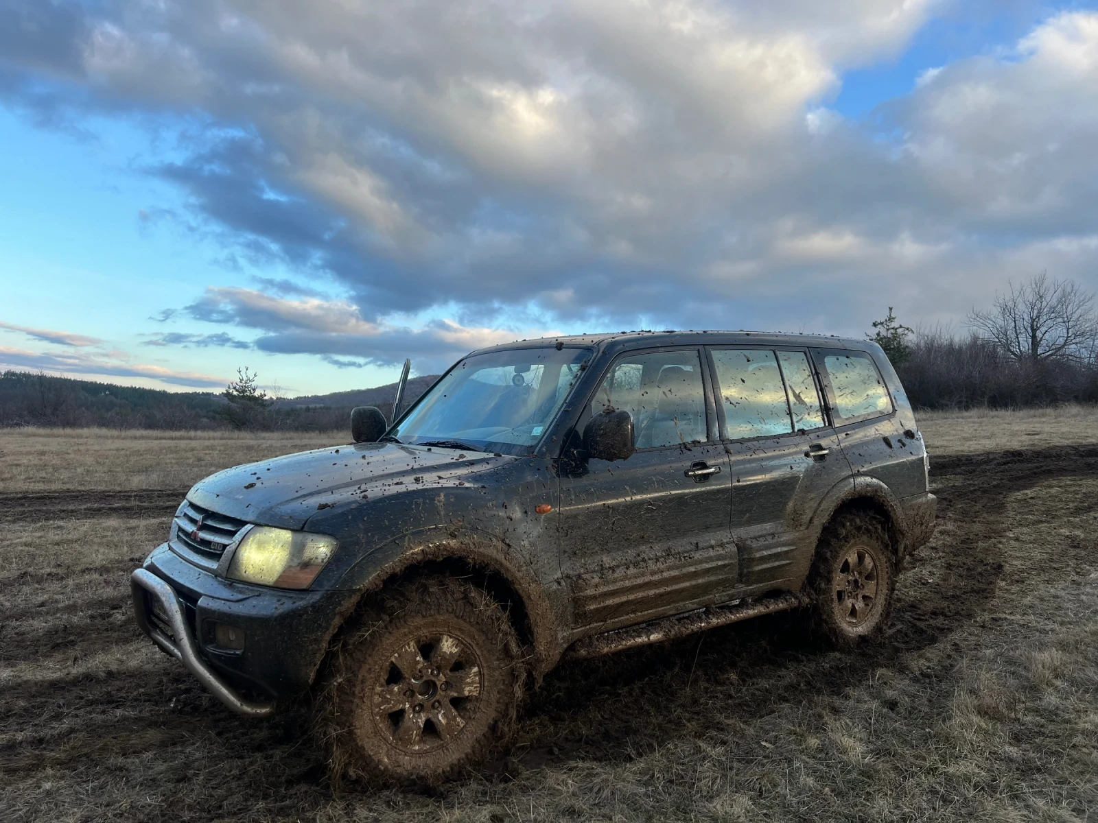 Mitsubishi Pajero, снимка 2 - Автомобили и джипове - 53921445