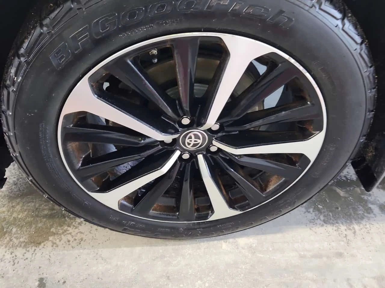 Toyota Highlander * XSE * * ��������* * 7-������* * REMOTE START*  | Mobile.bg � ����������� 5