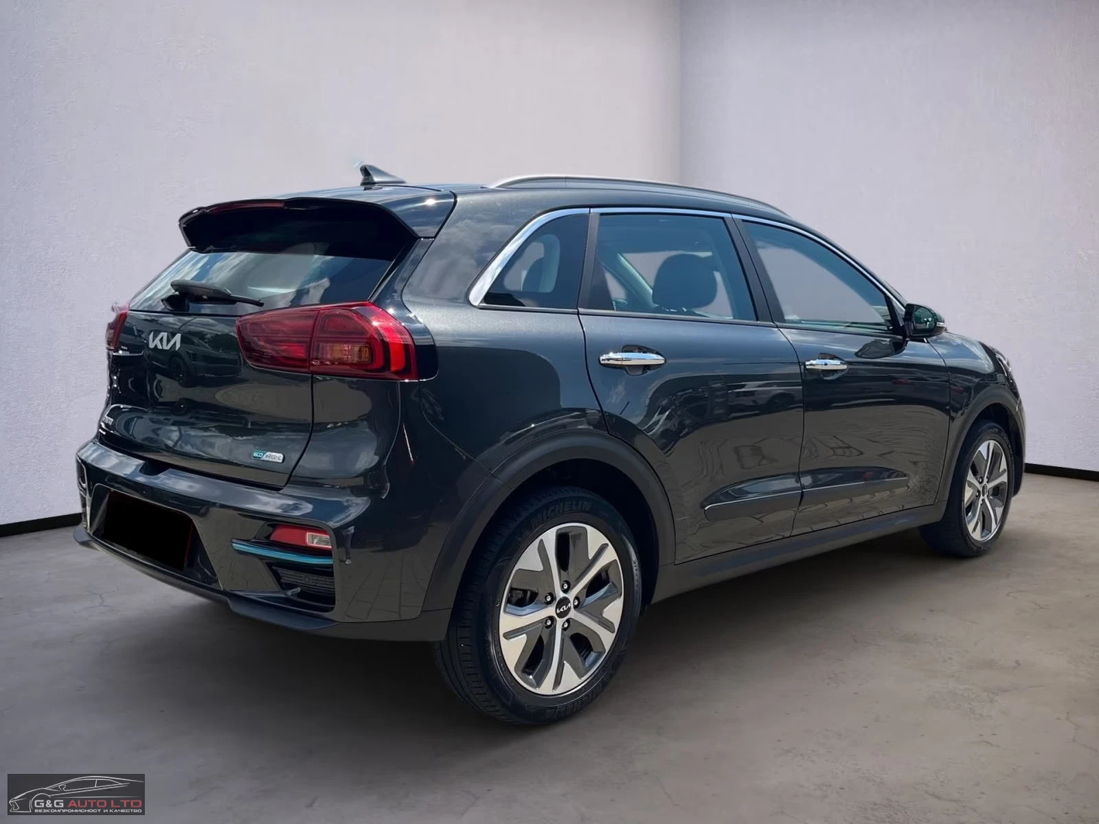 Kia Niro 64kWh/204HP/VISION/CAM/NAVI/LED/KLEES/613z, снимка 6 - Автомобили и джипове - 55302301