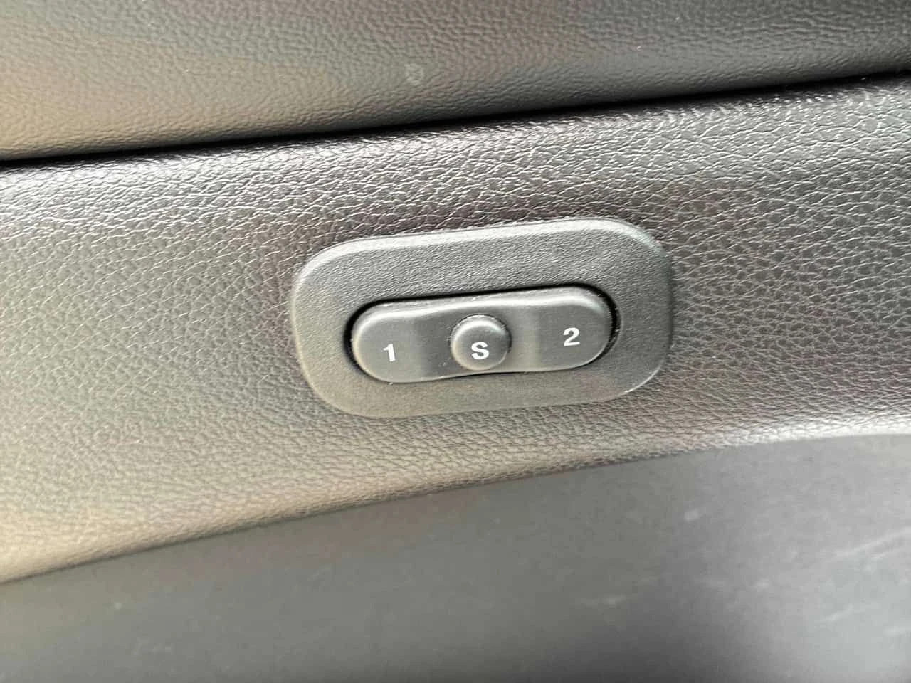 Jeep Grand cherokee  Limited / V6 / КЛИП НА МОТОРА / АВТОКРЕДИТ, снимка 16 - Автомобили и джипове - 55500439