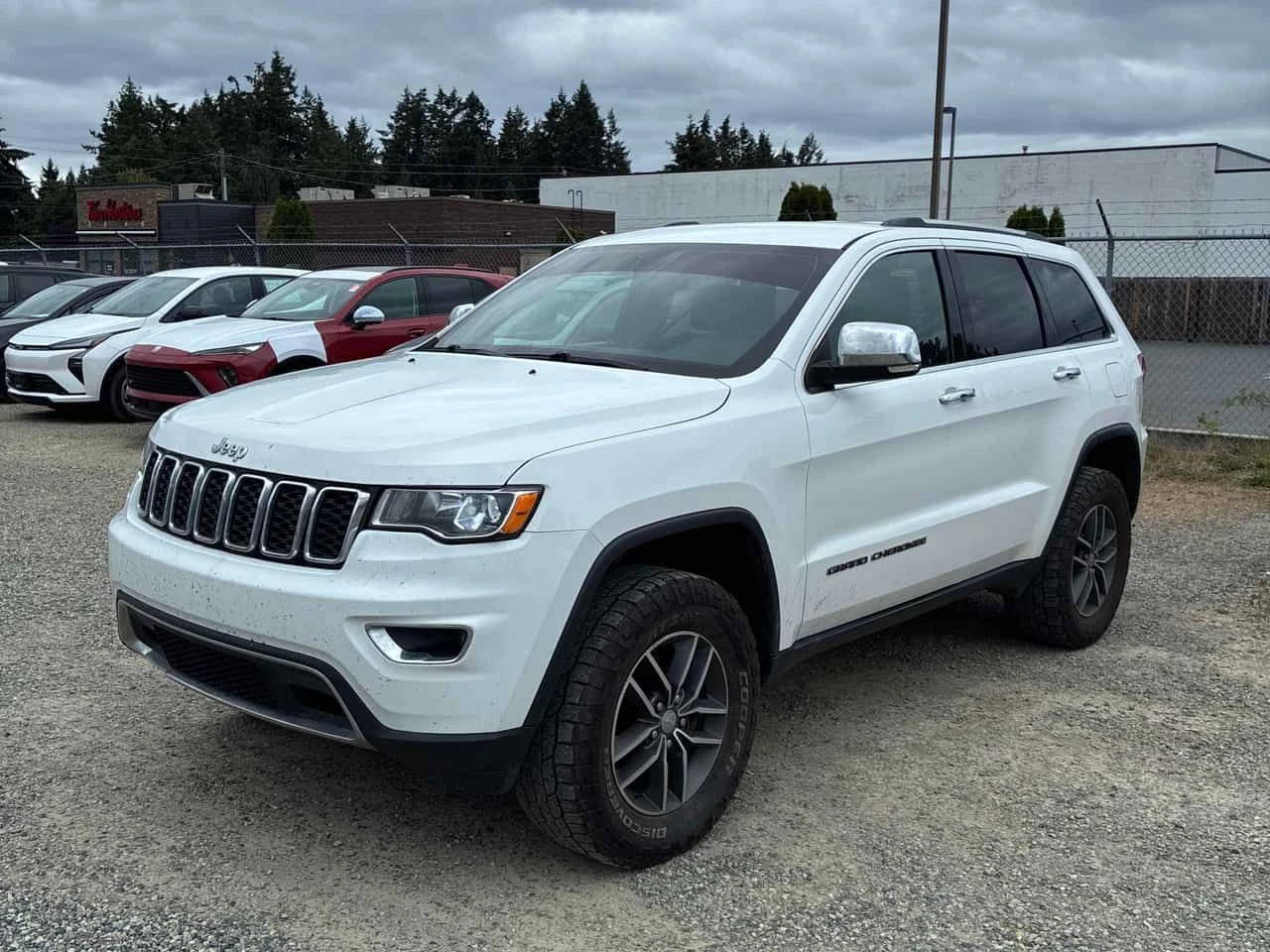 Jeep Grand cherokee  Limited / V6 / КЛИП НА МОТОРА / АВТОКРЕДИТ