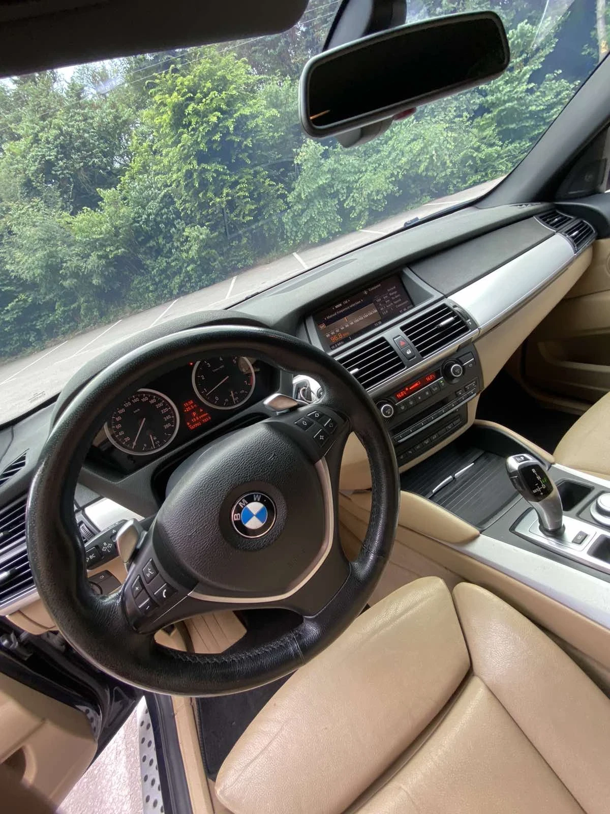 BMW X6 5.0 I, снимка 15 - Автомобили и джипове - 55565841