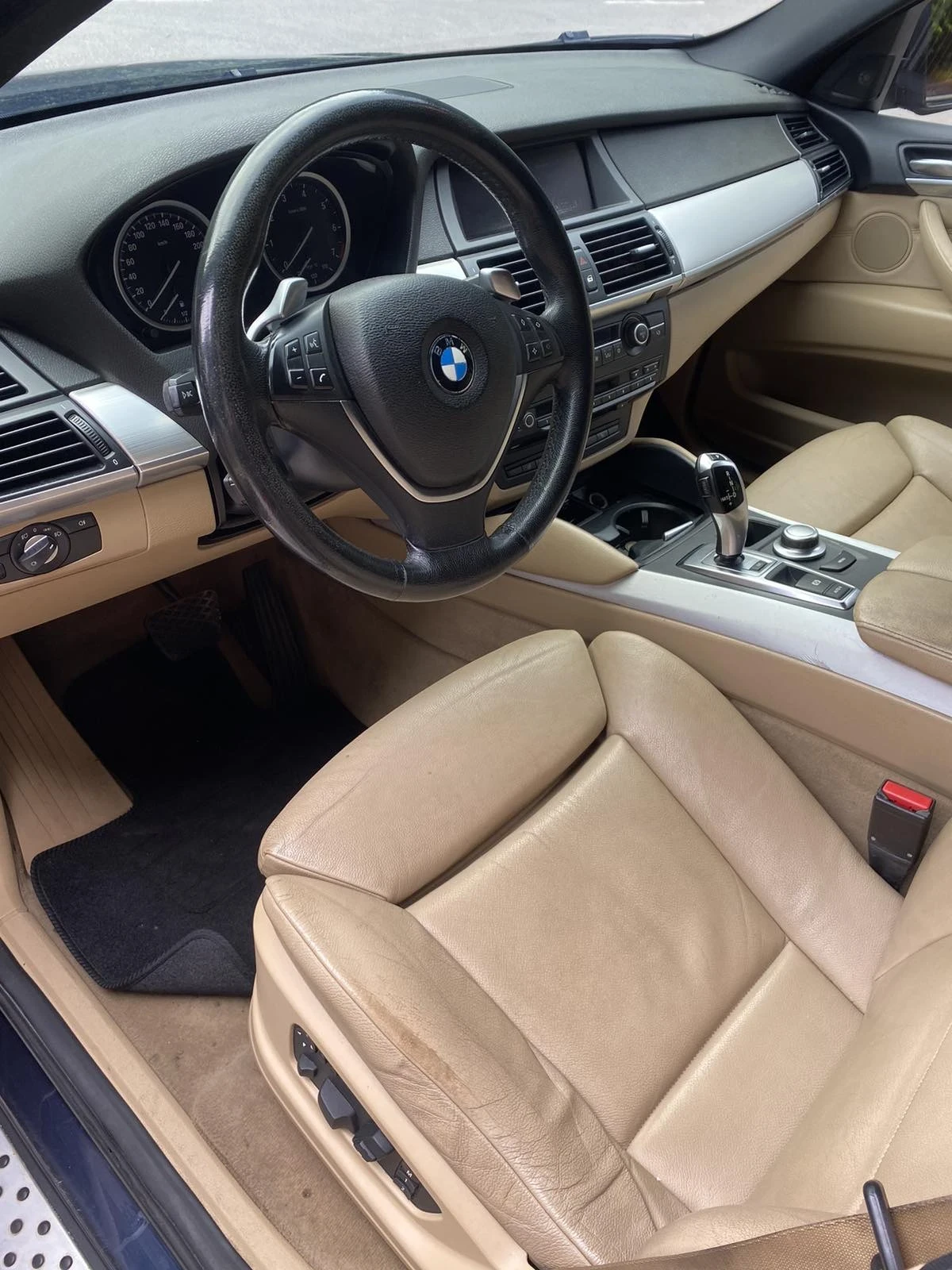 BMW X6 5.0 I, снимка 11 - Автомобили и джипове - 55565841