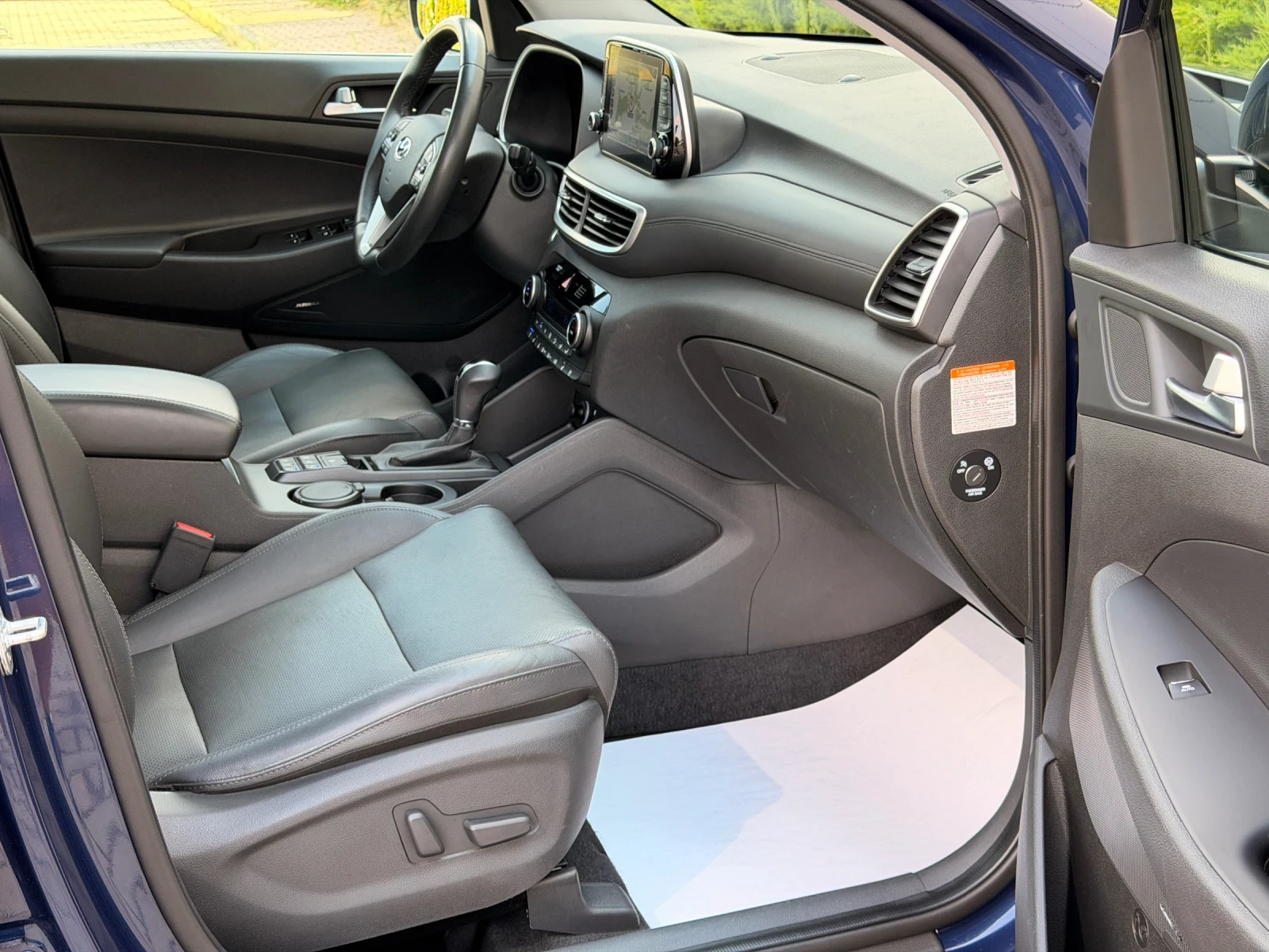Hyundai Tucson 2.0MILD/HYBRID-48V-HTRAC-FULL-УНИКАЛЕН-КАТО НОВ!!!, снимка 14 - Автомобили и джипове - 55597254