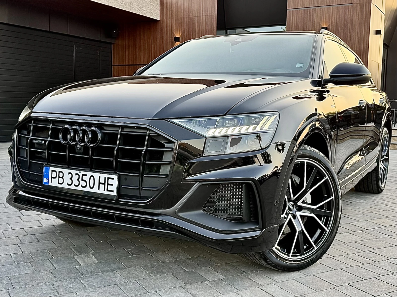 Audi Q8 55TFSI S-Line #SoftClose#PANO#OBDUH#B&O#FULL MAX#