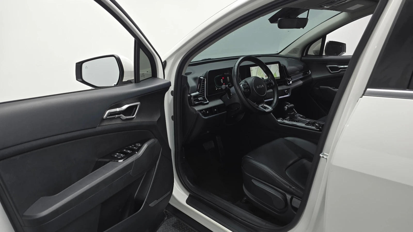 Kia Sportage 2.0 Diesel 2WD Trendy, снимка 9 - Автомобили и джипове - 55987835