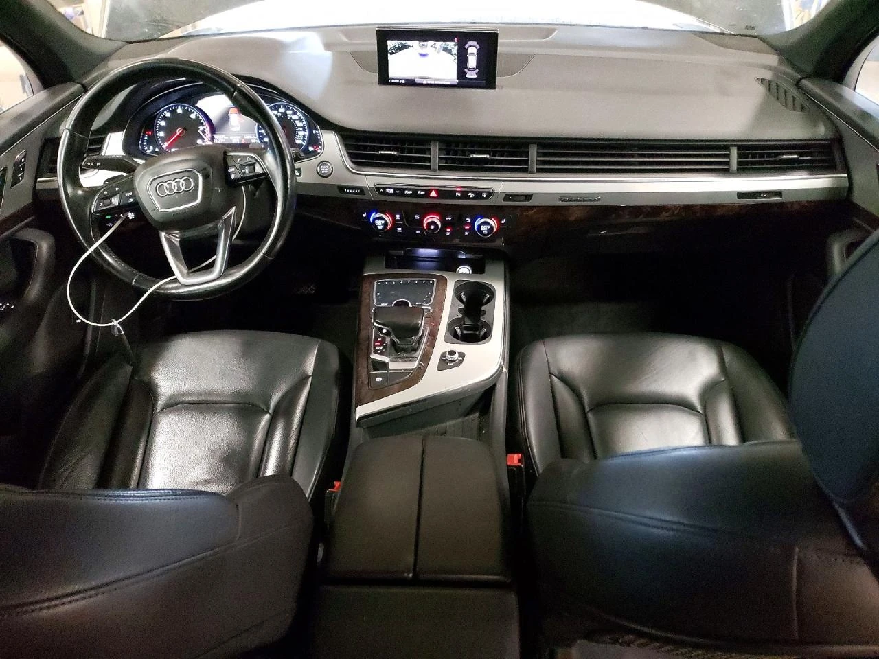 Audi Q7 2.0l Premium, снимка 8 - Автомобили и джипове - 56485393