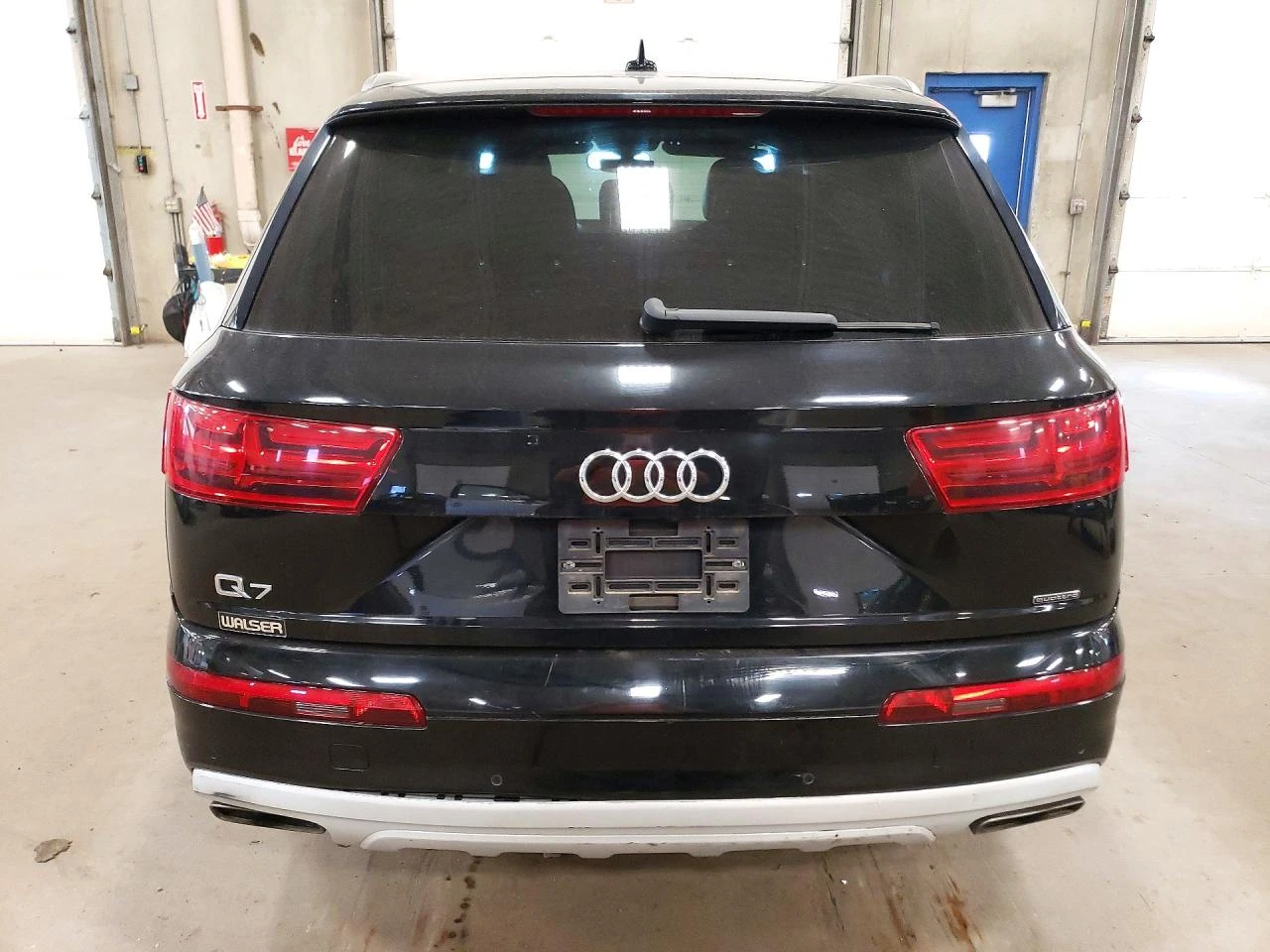 Audi Q7 2.0l Premium, снимка 6 - Автомобили и джипове - 56485393