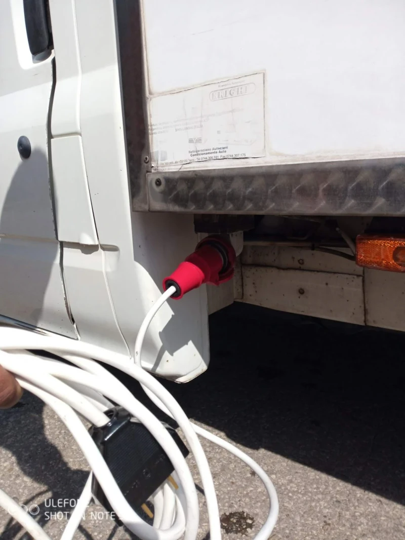 Ford Transit 2.4 125кс. ИТАЛИЯ , снимка 15 - Бусове и автобуси - 52931529