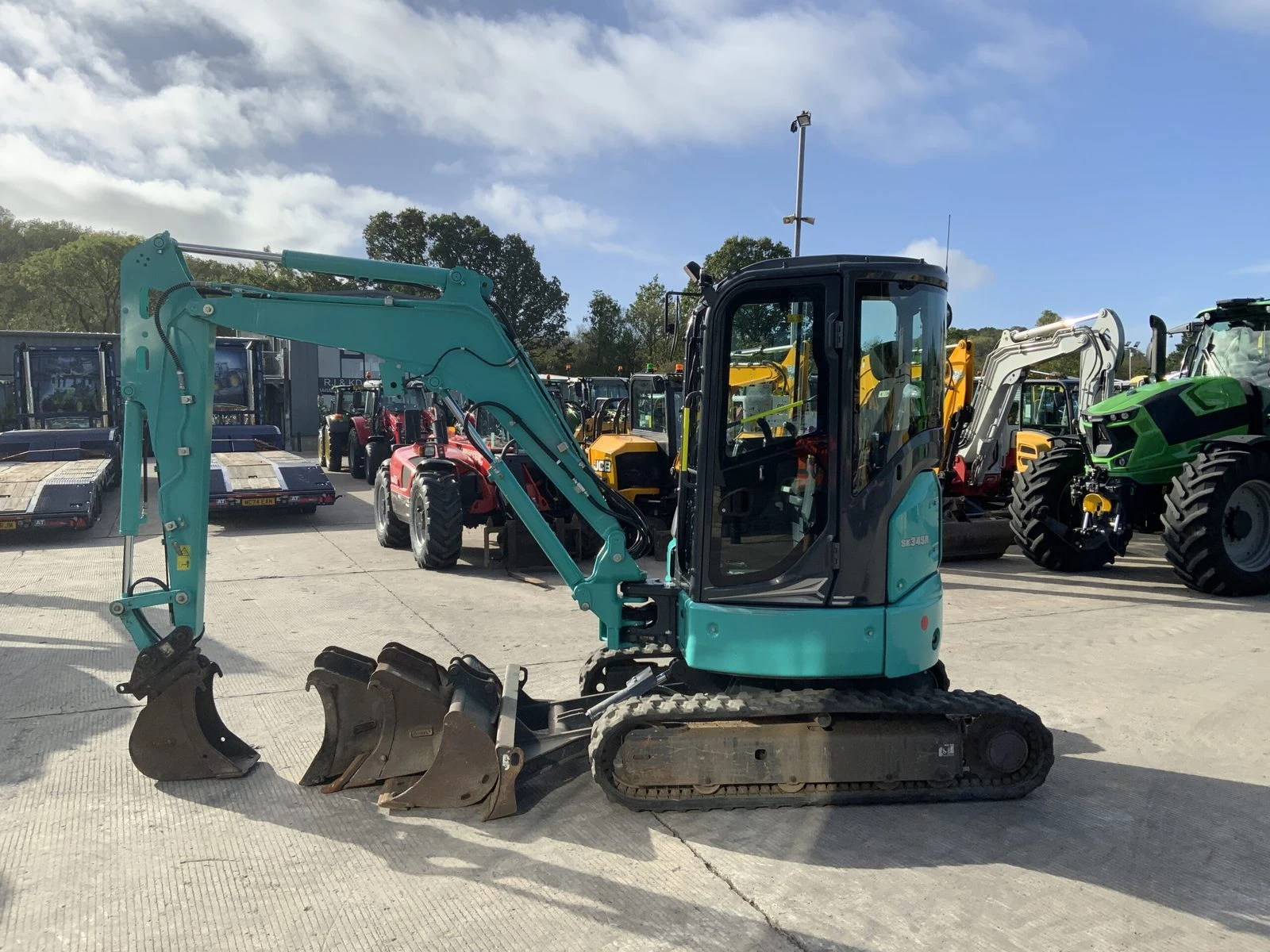 Багер Kobelco SK34SR, снимка 4 - Индустриална техника - 56564560