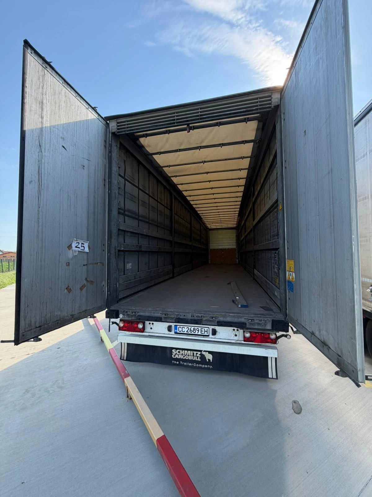 Полуремарке Schmitz SCS 24L 1362 - VARIOS Тристранна щора, снимка 8 - Ремаркета - 54773975