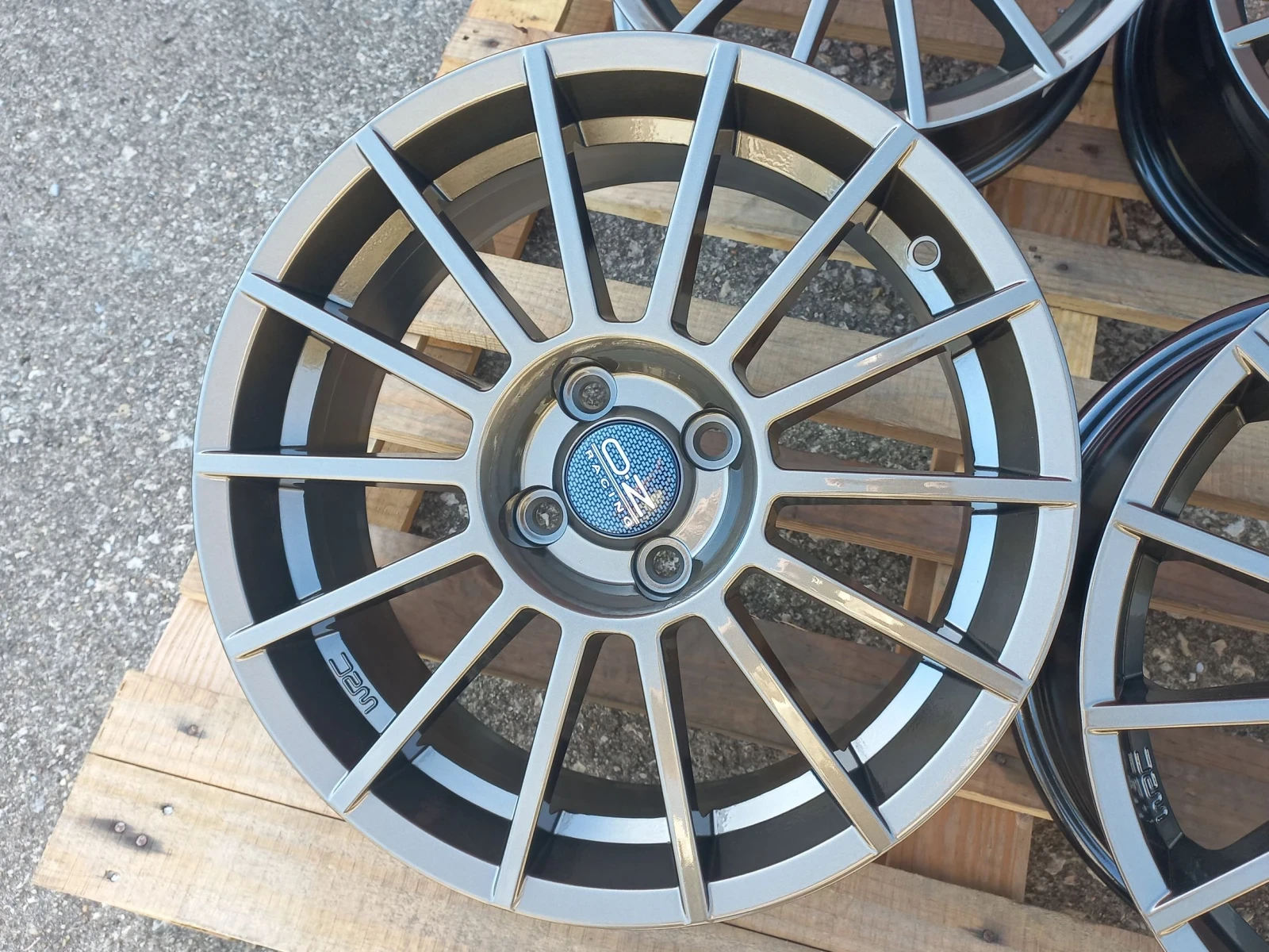 ������ �� Honda | Mobile.bg � ����������� 2