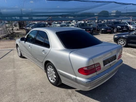 Mercedes-Benz E 220 Sedan , снимка 5