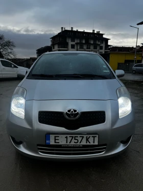 Toyota Yaris, снимка 1