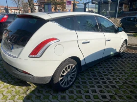  Lancia Delta