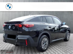 BMW iX2 eDrive20/204HP/NAVI/LED/CAM/CARPLAY/KLESS/251g - 82299 лв. - 83177394 7