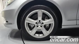 Mercedes-Benz CLS 350 BlueEFFICIENCY / SUNROOF / LEATHER SEATS / HEATED  - 14999 € - 28740756 5