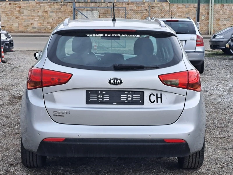 Kia Ceed 1 6i AUTOMAT * ШВЕЙЦАРИЯ * , снимка 6 - Автомобили и джипове - 36756720