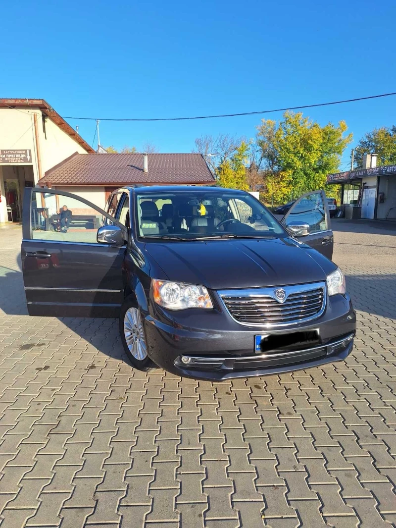 Lancia Voyager 2.8 куб.174 к., снимка 1 - Автомобили и джипове - 47609576