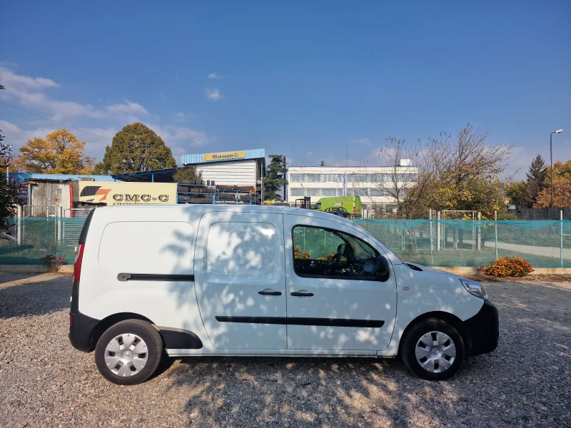 Renault Kangoo Maxi Navi Euro6, снимка 4 - Автомобили и джипове - 47778312