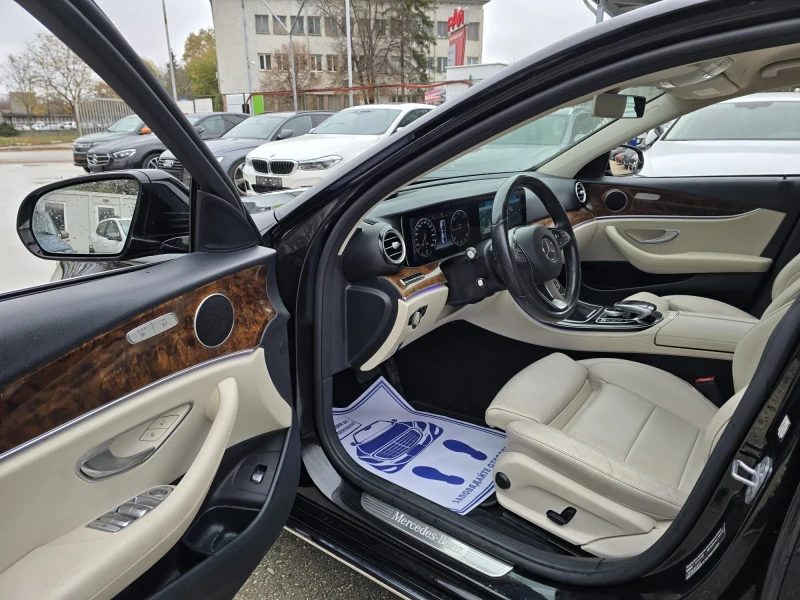 Mercedes-Benz E 220 4MATIC - 9G Tronic - Head Up, снимка 9 - Автомобили и джипове - 47958944