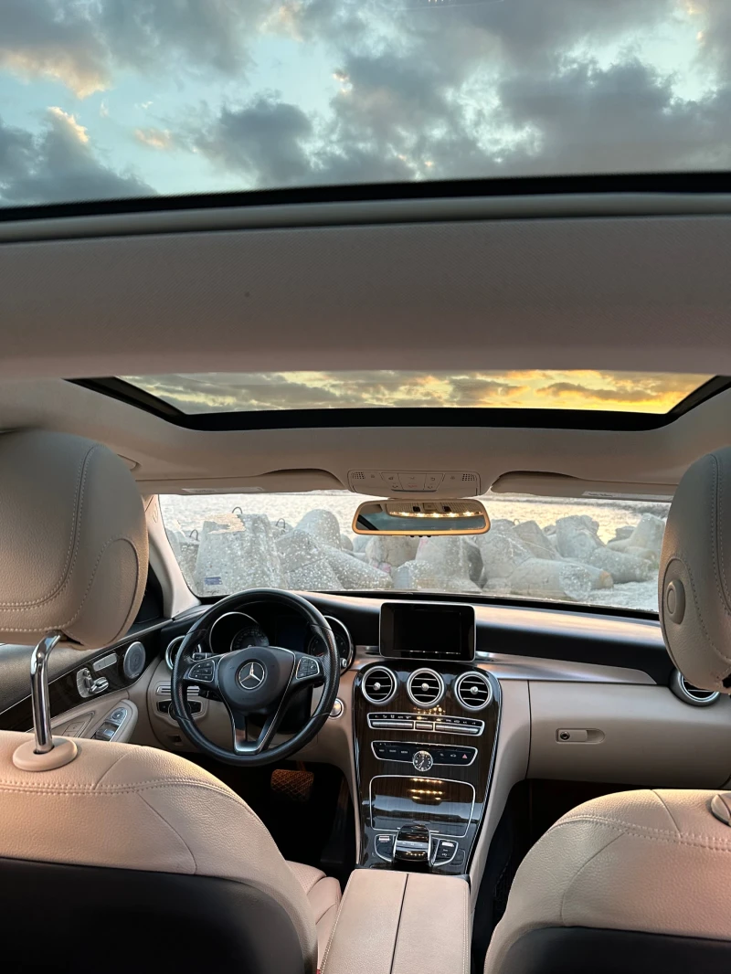 Mercedes-Benz C 300, снимка 7 - Автомобили и джипове - 52255780