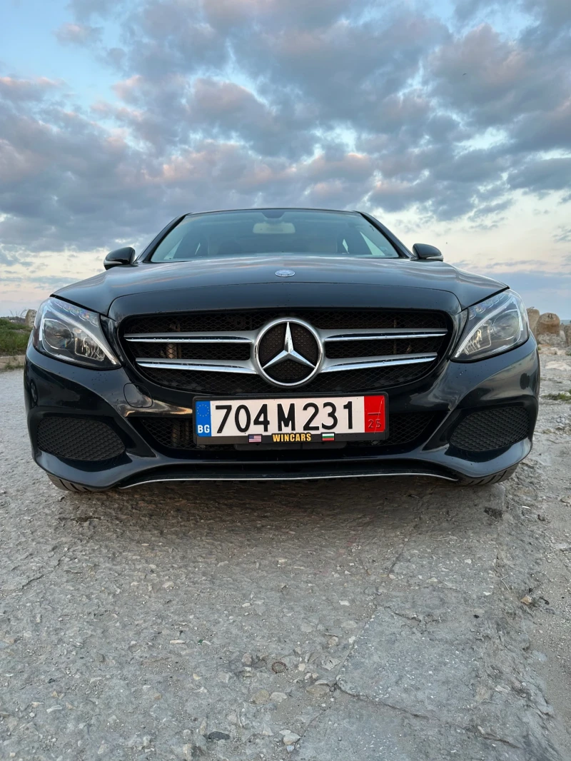 Mercedes-Benz C 300, снимка 3 - Автомобили и джипове - 52255780