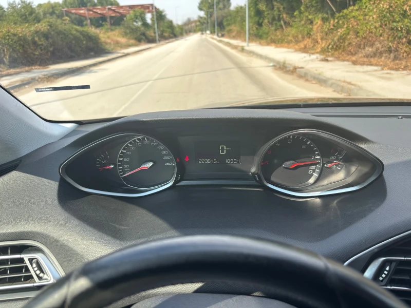 Peugeot 308 Allure BlueHDi Facelift, снимка 5 - Автомобили и джипове - 51670064