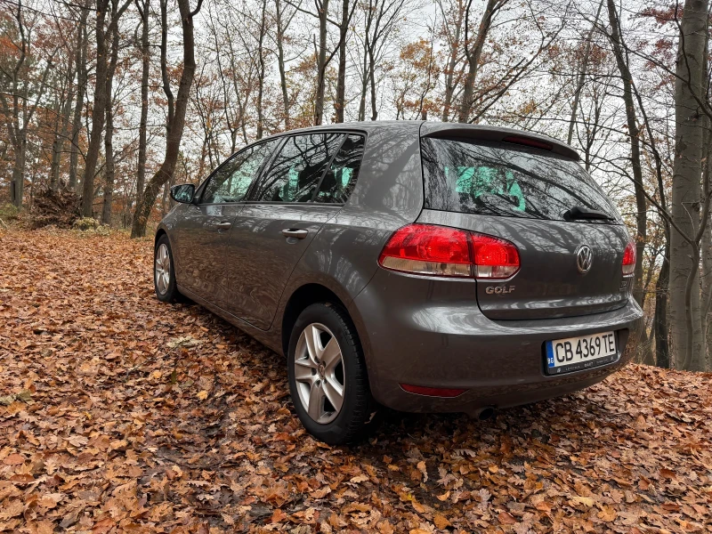 VW Golf, снимка 4 - Автомобили и джипове - 52407762