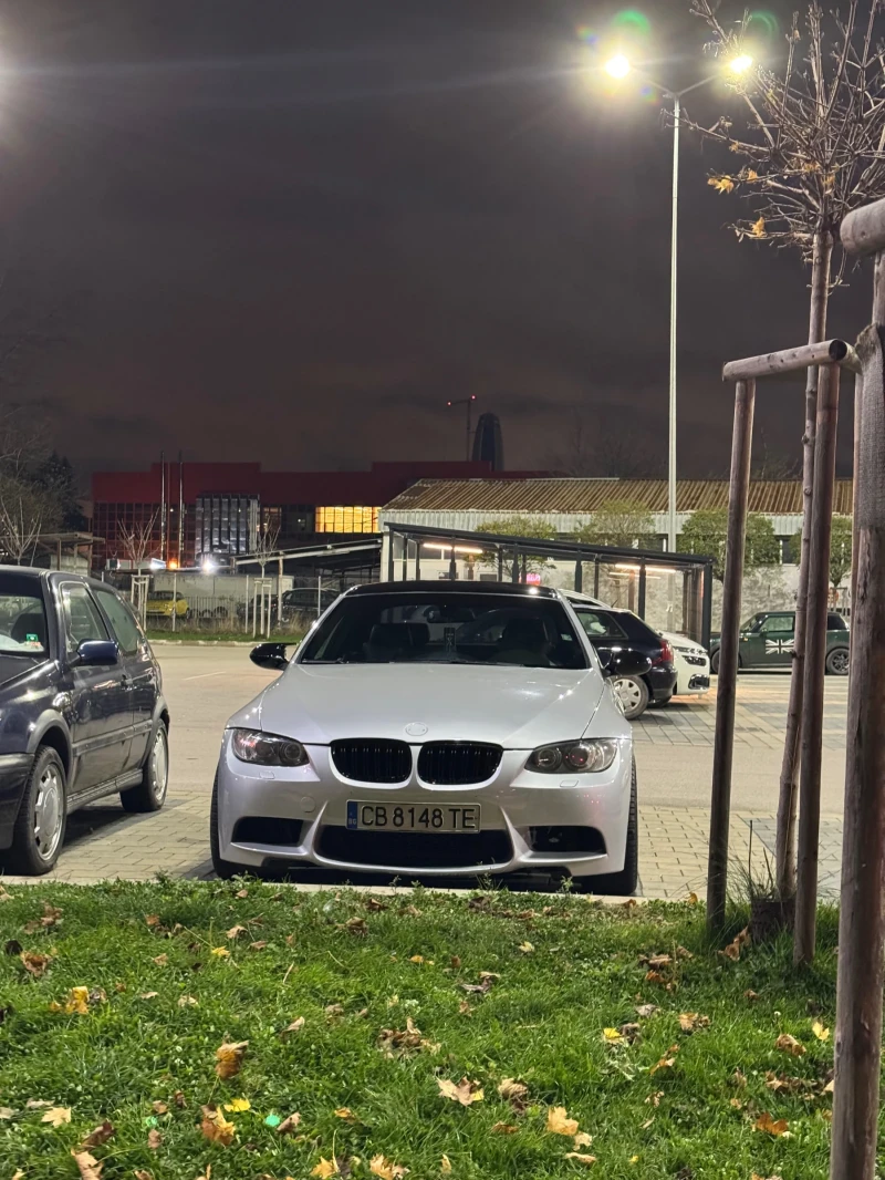 BMW 330, снимка 2 - Автомобили и джипове - 52683272