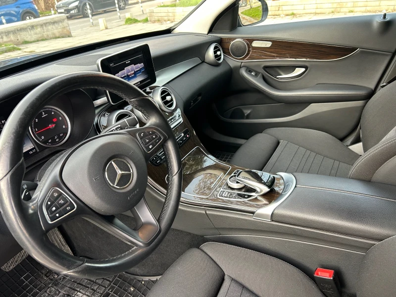 Mercedes-Benz C 200 * Реални КМ * Сервизна История в Мерцедес Германия, снимка 12 - Автомобили и джипове - 52727601
