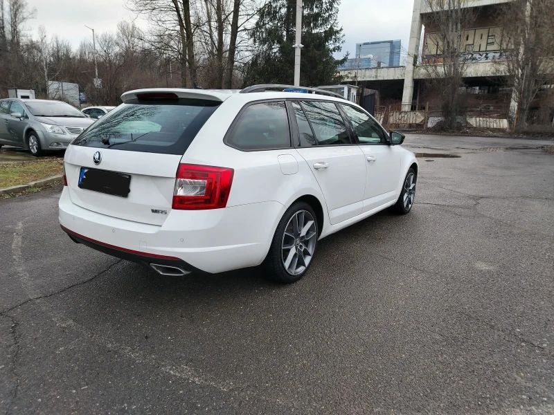 Skoda Octavia 2.0TDI/VRS/184HP/АВТОМАТИК/, снимка 4 - Автомобили и джипове - 53208078