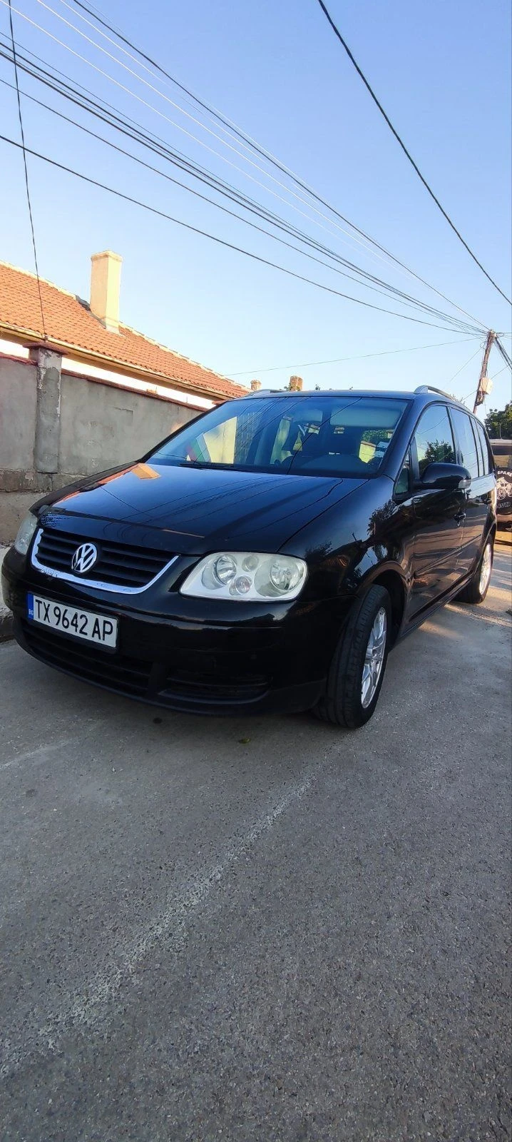 VW Touran 1.9 tdi, снимка 4 - Автомобили и джипове - 55579175