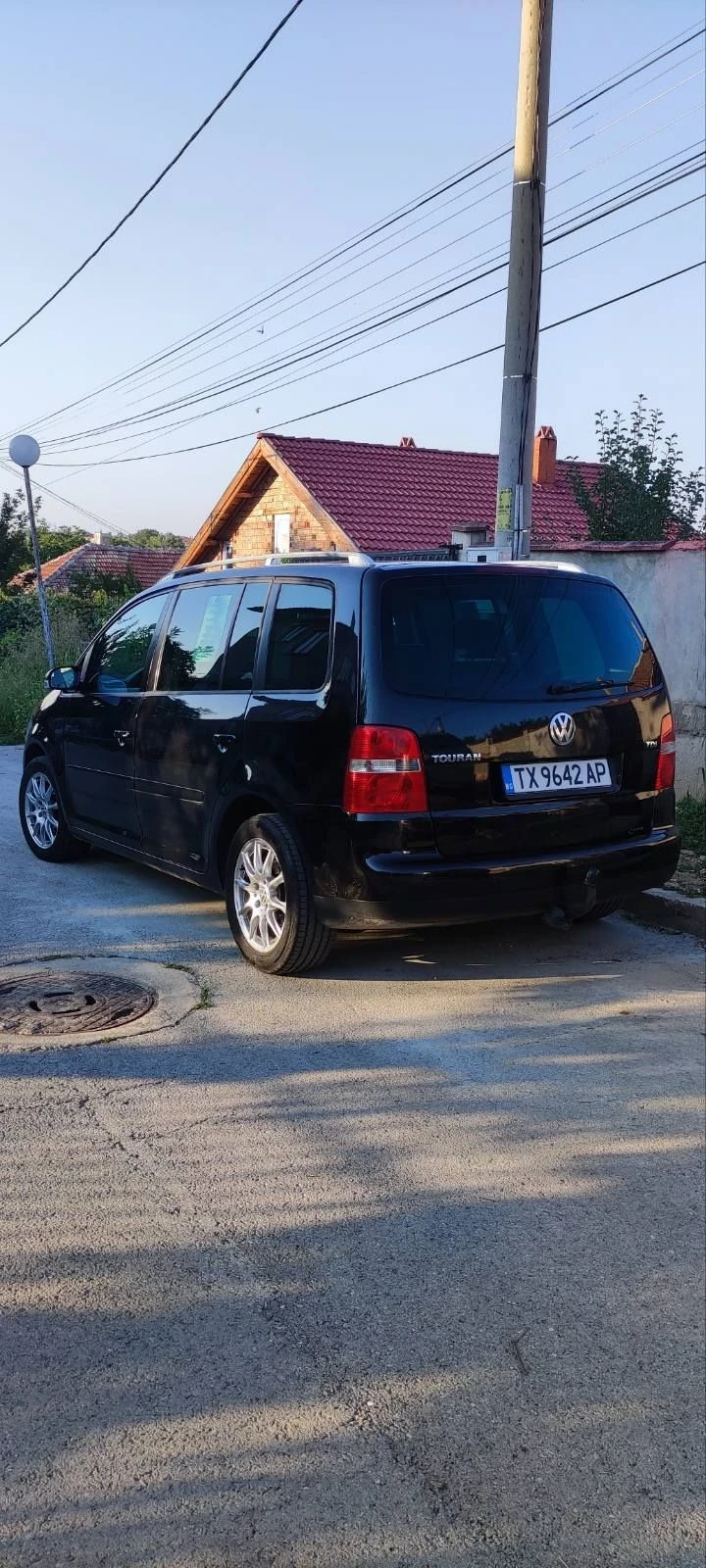 VW Touran 1.9 tdi, снимка 5 - Автомобили и джипове - 55579175