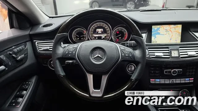 Mercedes-Benz CLS 350 BlueEFFICIENCY / SUNROOF / LEATHER SEATS / HEATED , снимка 9 - Автомобили и джипове - 56067584