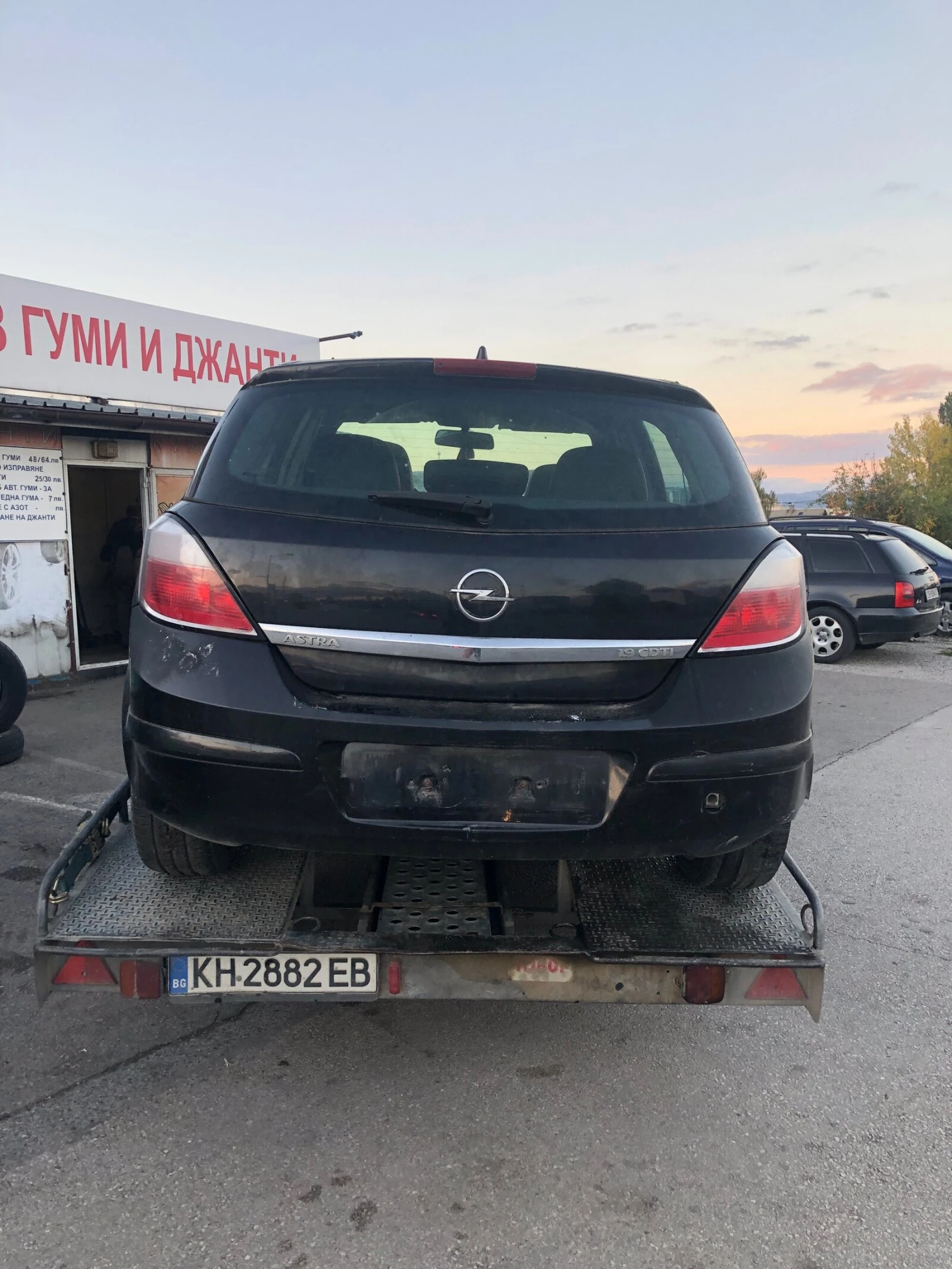 Opel Astra 1.9 cdti  6 ск. - изображение 3