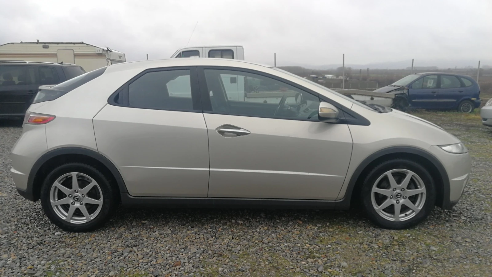 Honda Civic 1.8i 140к.с - изображение 4