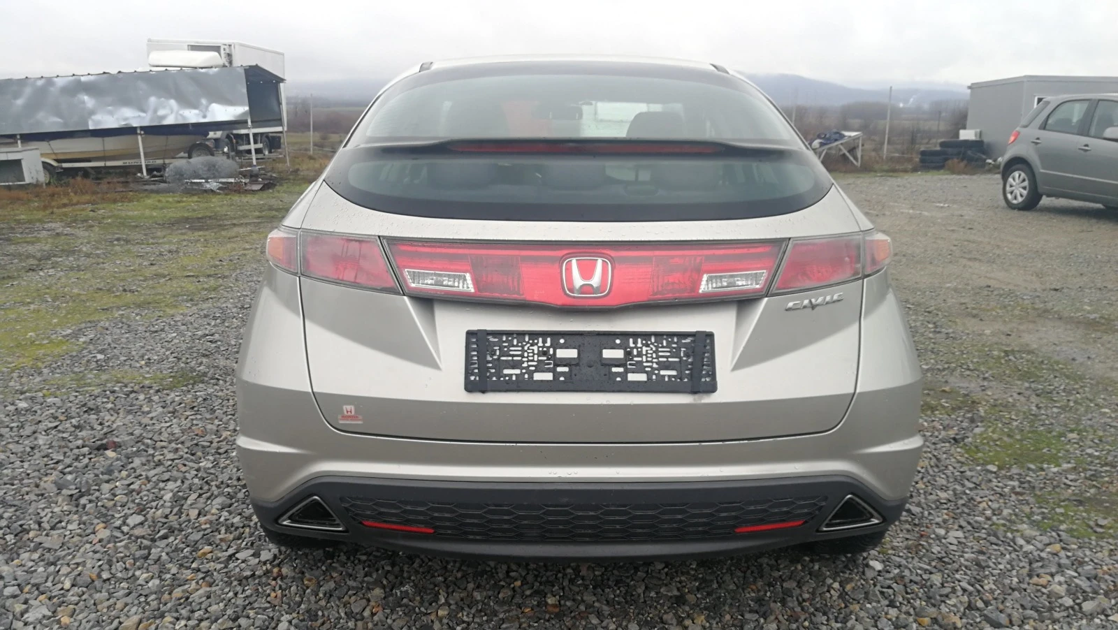 Honda Civic 1.8i 140к.с - изображение 6