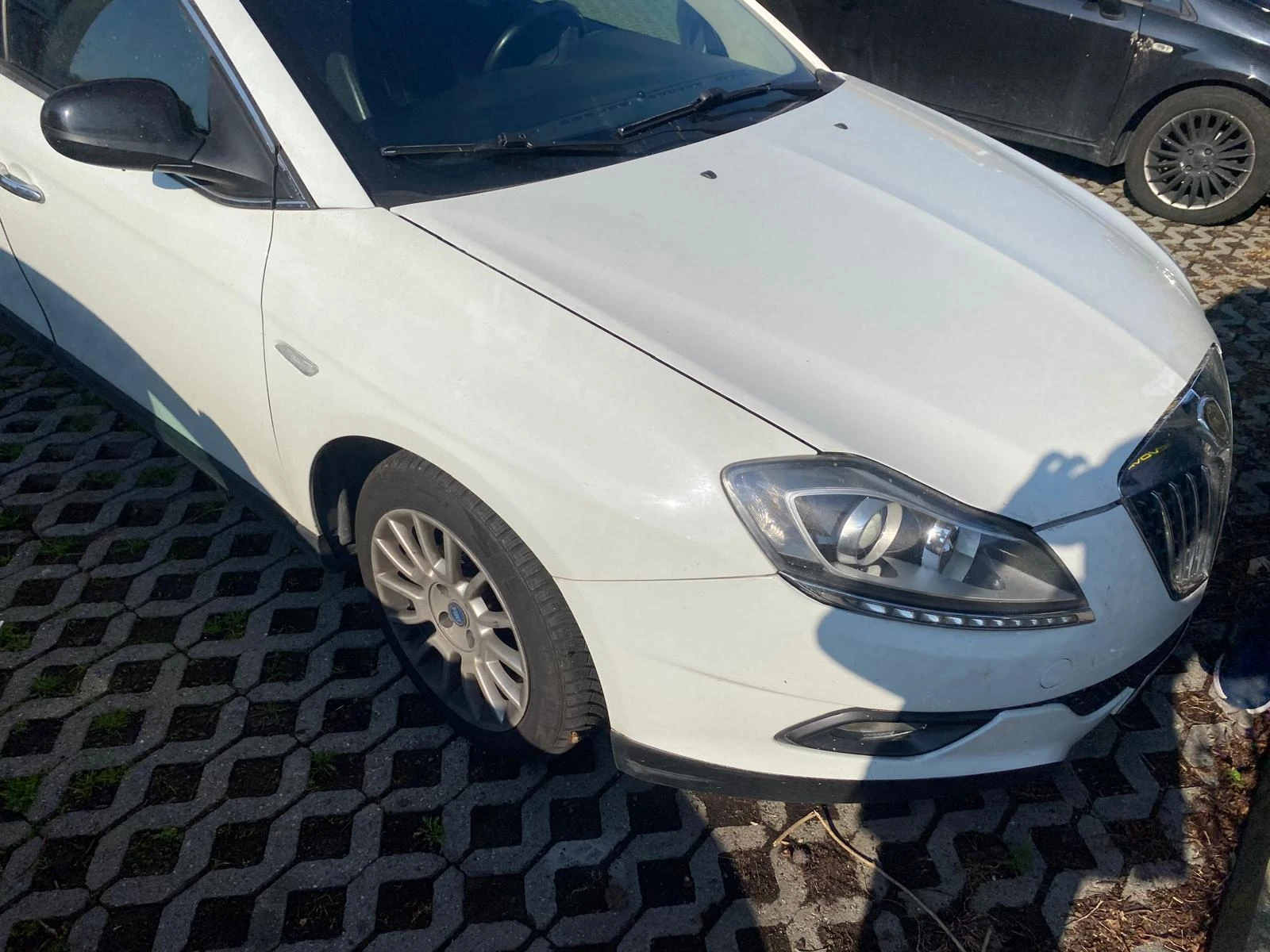 Lancia Delta 1.4T-120кс ГАЗ-2010г. Панорама, Кожа - изображение 2