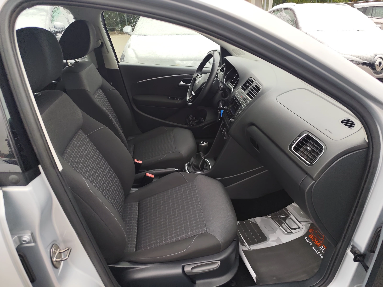 VW Polo 1.4TDi* EURO-6B* KLIMA* MMI* FACELIFT | Mobile.bg   11