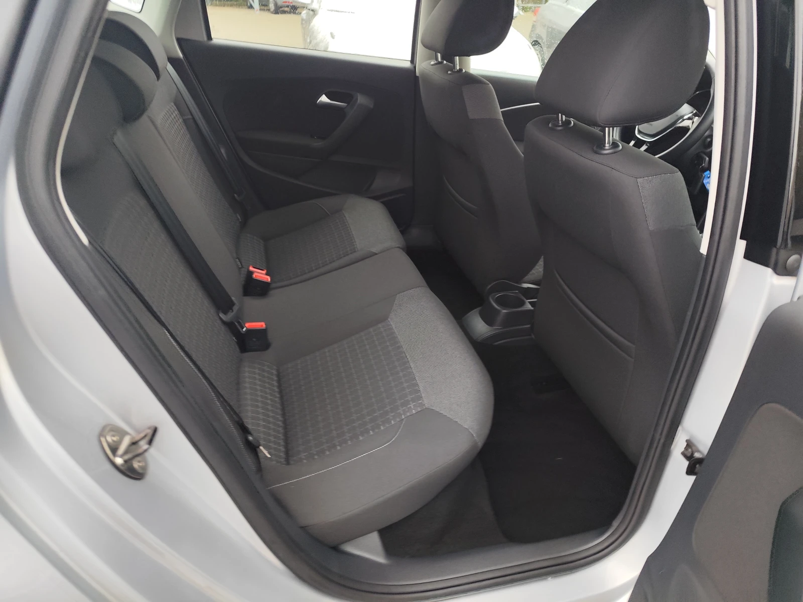 VW Polo 1.4TDi* EURO-6B* KLIMA* MMI* FACELIFT - изображение 10