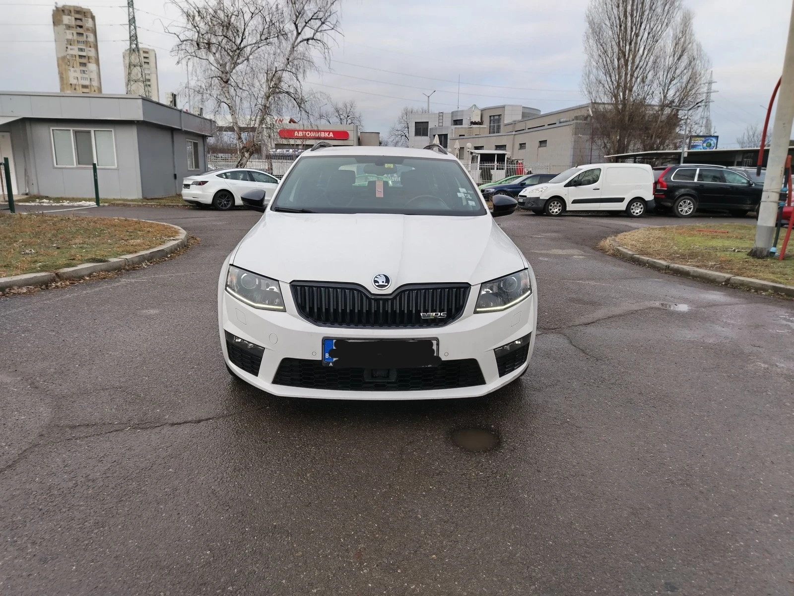 Skoda Octavia 2.0TDI/VRS/184HP/АВТОМАТИК/ - изображение 2