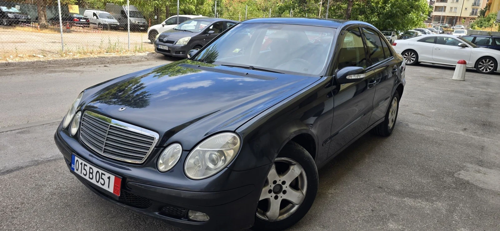 Mercedes-Benz E 240 2.6i, Автомат