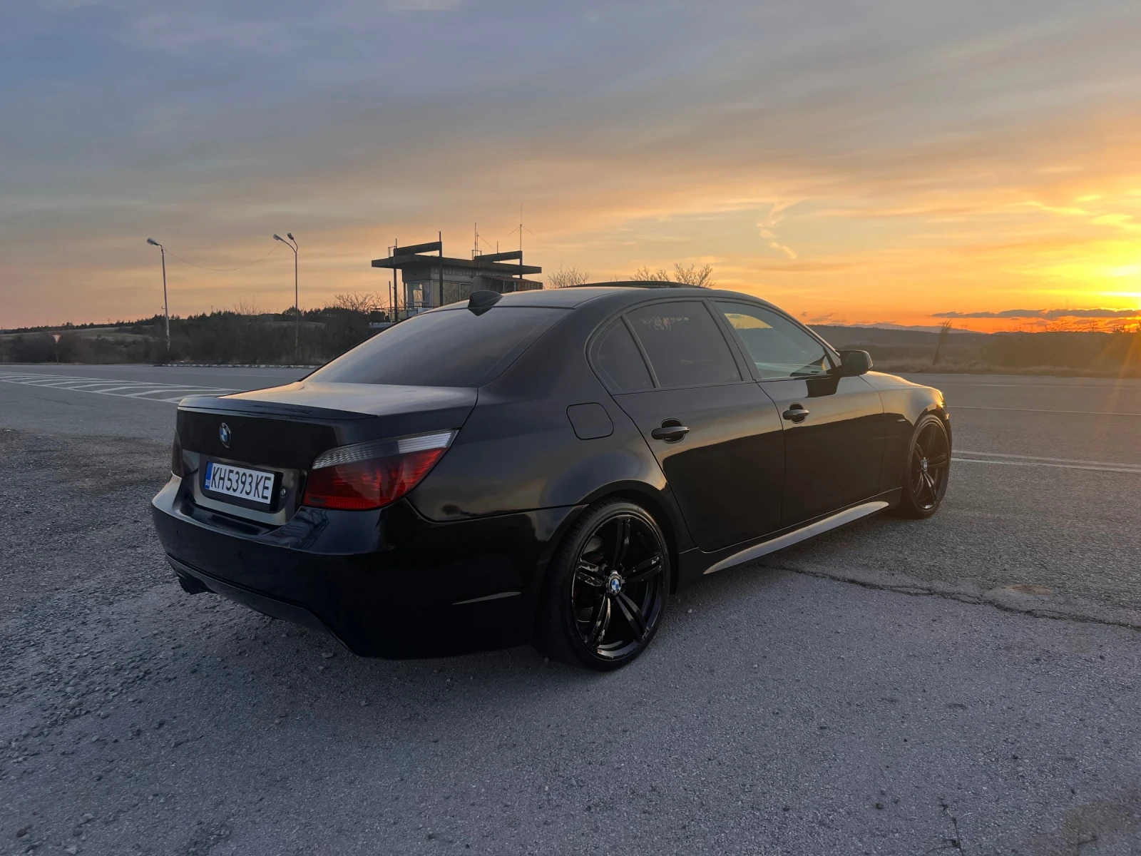 BMW 530 М пакет, шибидах, евро4 - изображение 5