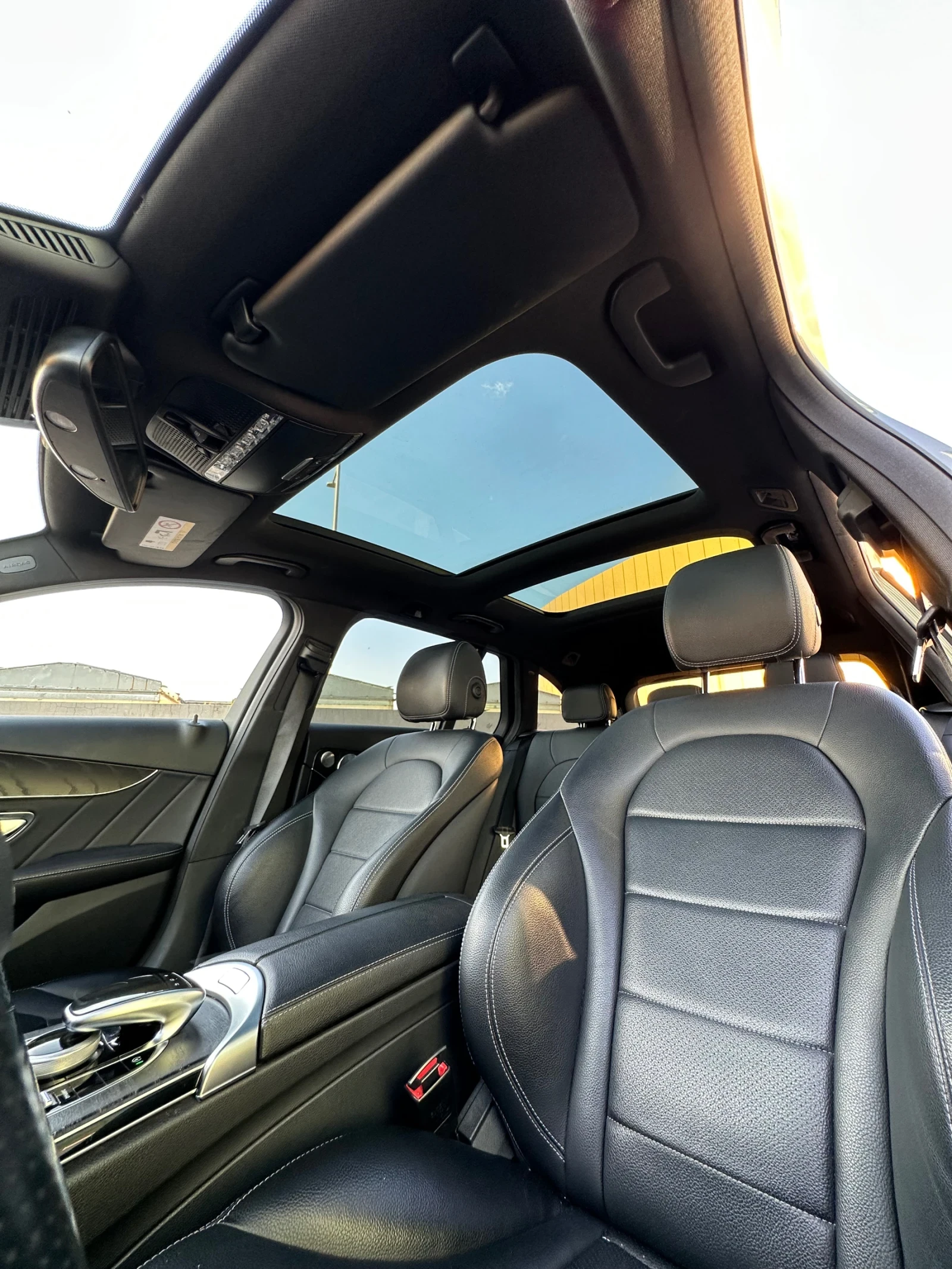 Mercedes-Benz C 250 4x4/AMG LINE/PANORAMA/HEAD UP, снимка 9 - Автомобили и джипове - 54033606