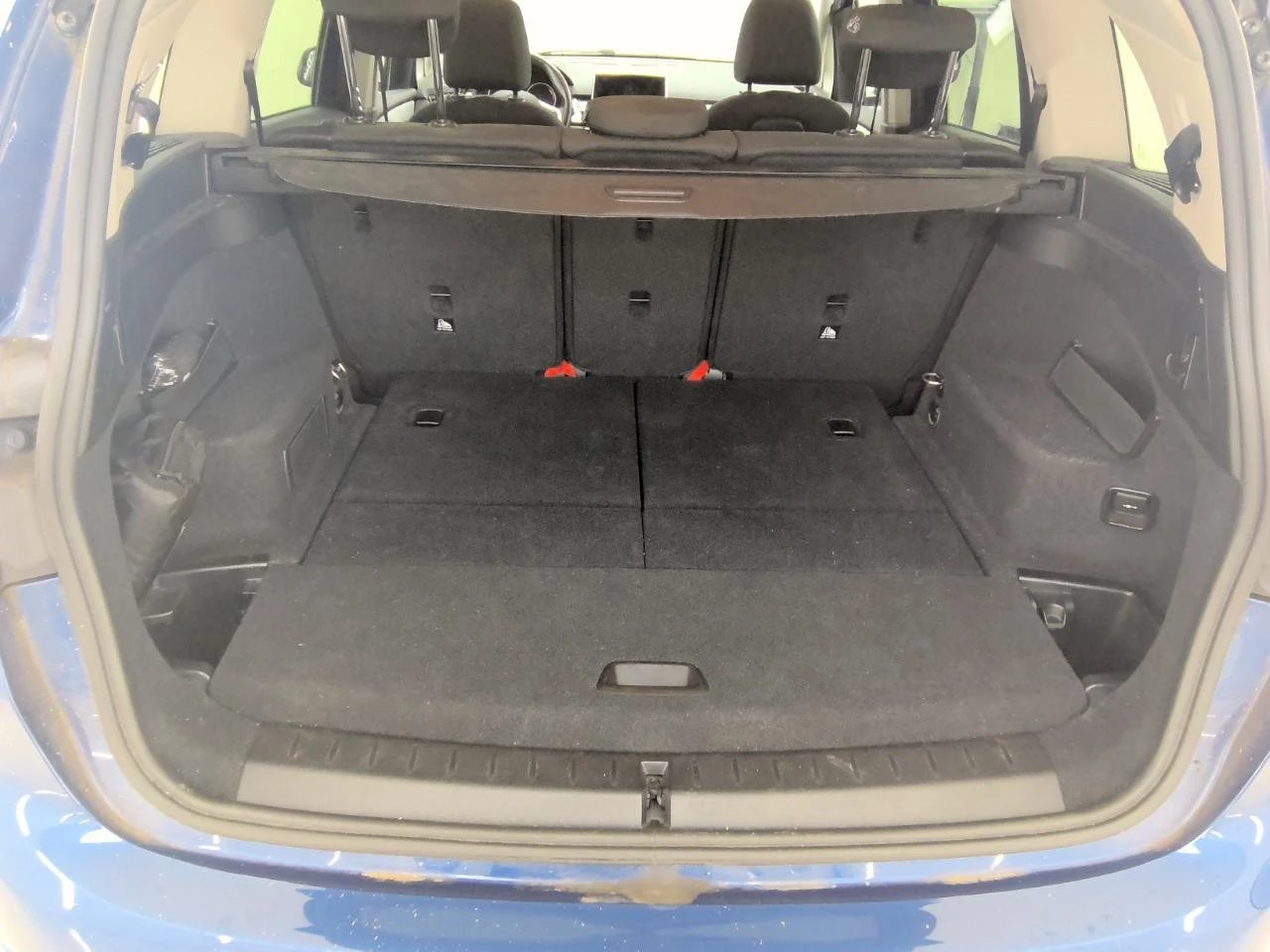 BMW 2 Gran Tourer 218i Business, снимка 14 - Автомобили и джипове - 54066344