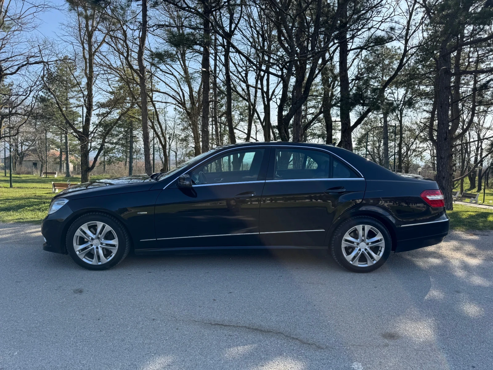 Mercedes-Benz E 350, снимка 4 - Автомобили и джипове - 54268829